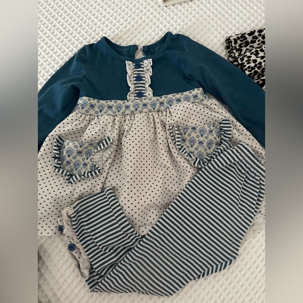 Girls outfit